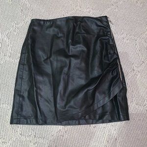 Zara, Black Leather Skirt w/ side Zip, Size Small